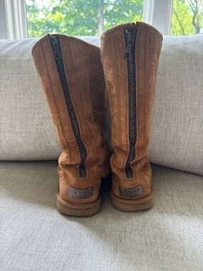 UGG Boots, Good Condition, Brown, W SIze 6